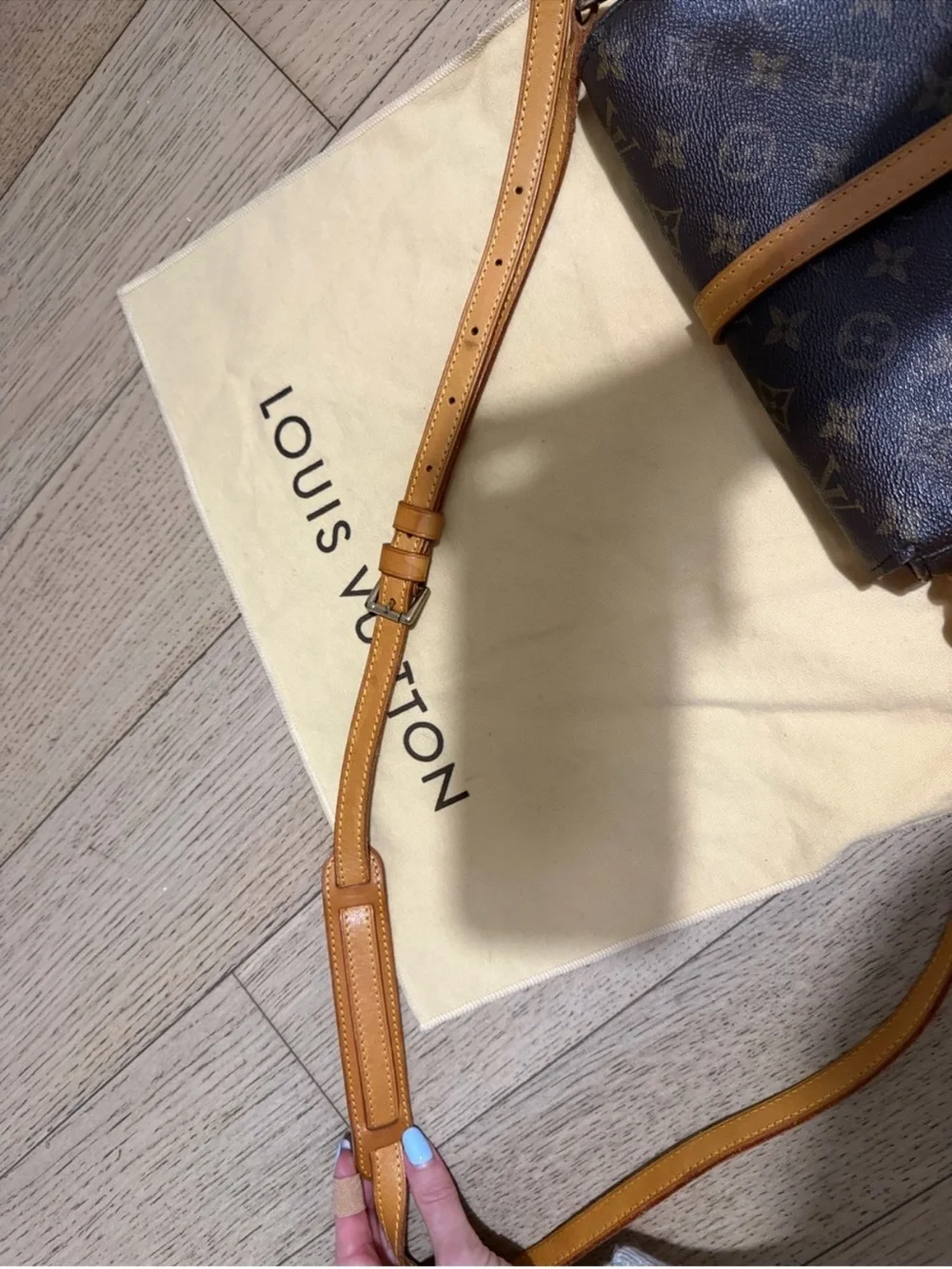 Louis Vuitton Chantelly GM